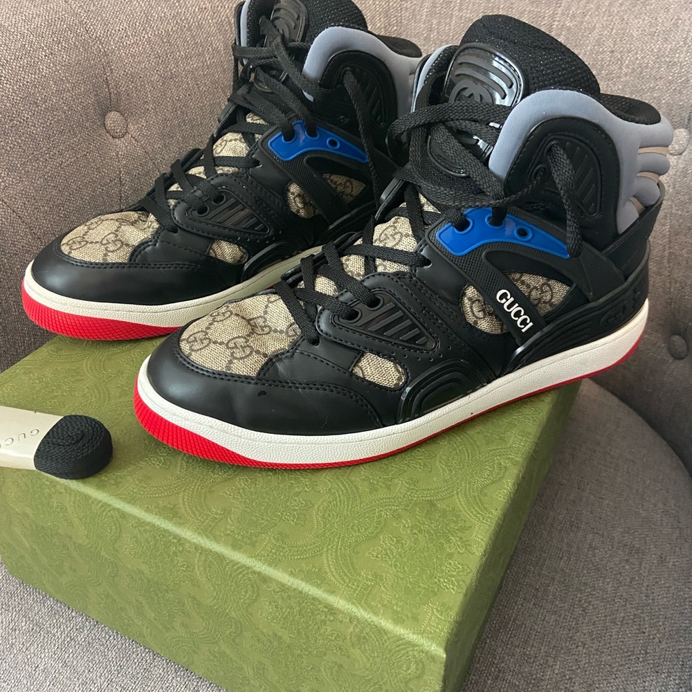 Men's Gucci Basket sneaker - Picture 3 of 6